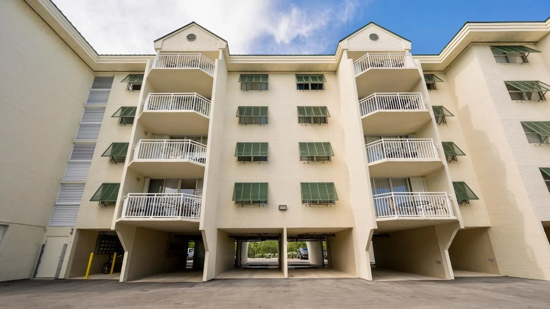 Daire The Larks Landing By Last Key Realty Key West ABD